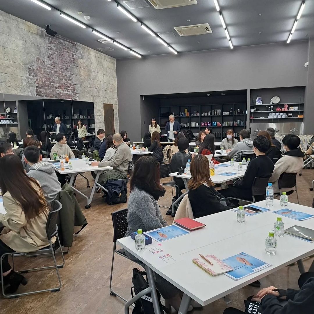 第2回グループ合同研修を行いました